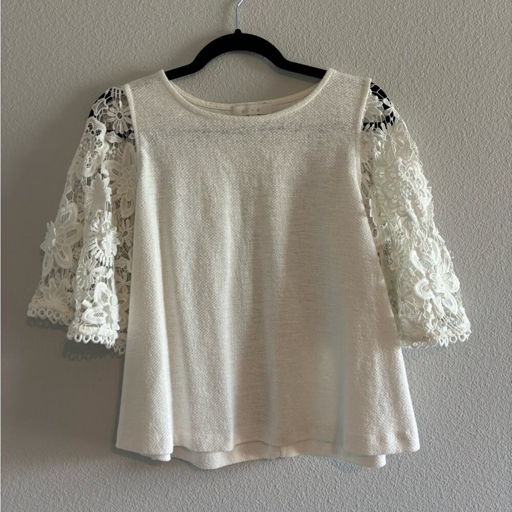 Anthropologie Eri + Ali Samara White Crochet Lace Bell Sleeve Top sz XS - Picture 4 of 8